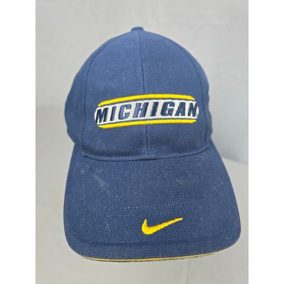 Vintage Nike Michigan Wolverines Snapback Hat 90's - Picture 2 of 2